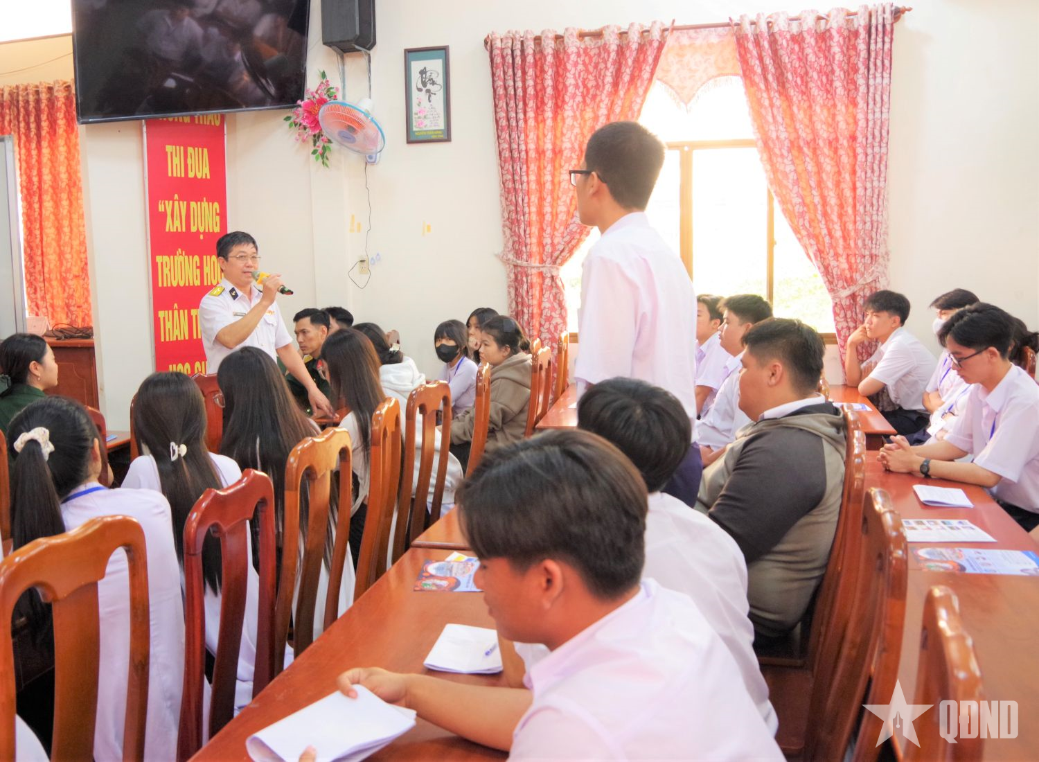 Học viện Hải quân tư vấn tuyển sinh tại Cà Mau